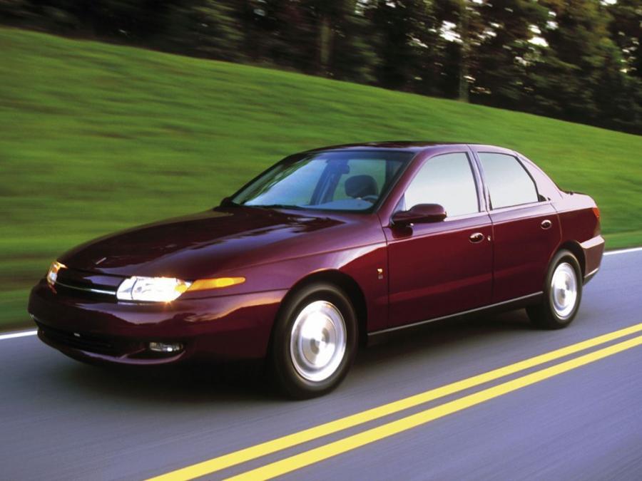  Saturn LS 2000 года  (фото 10 из 11)